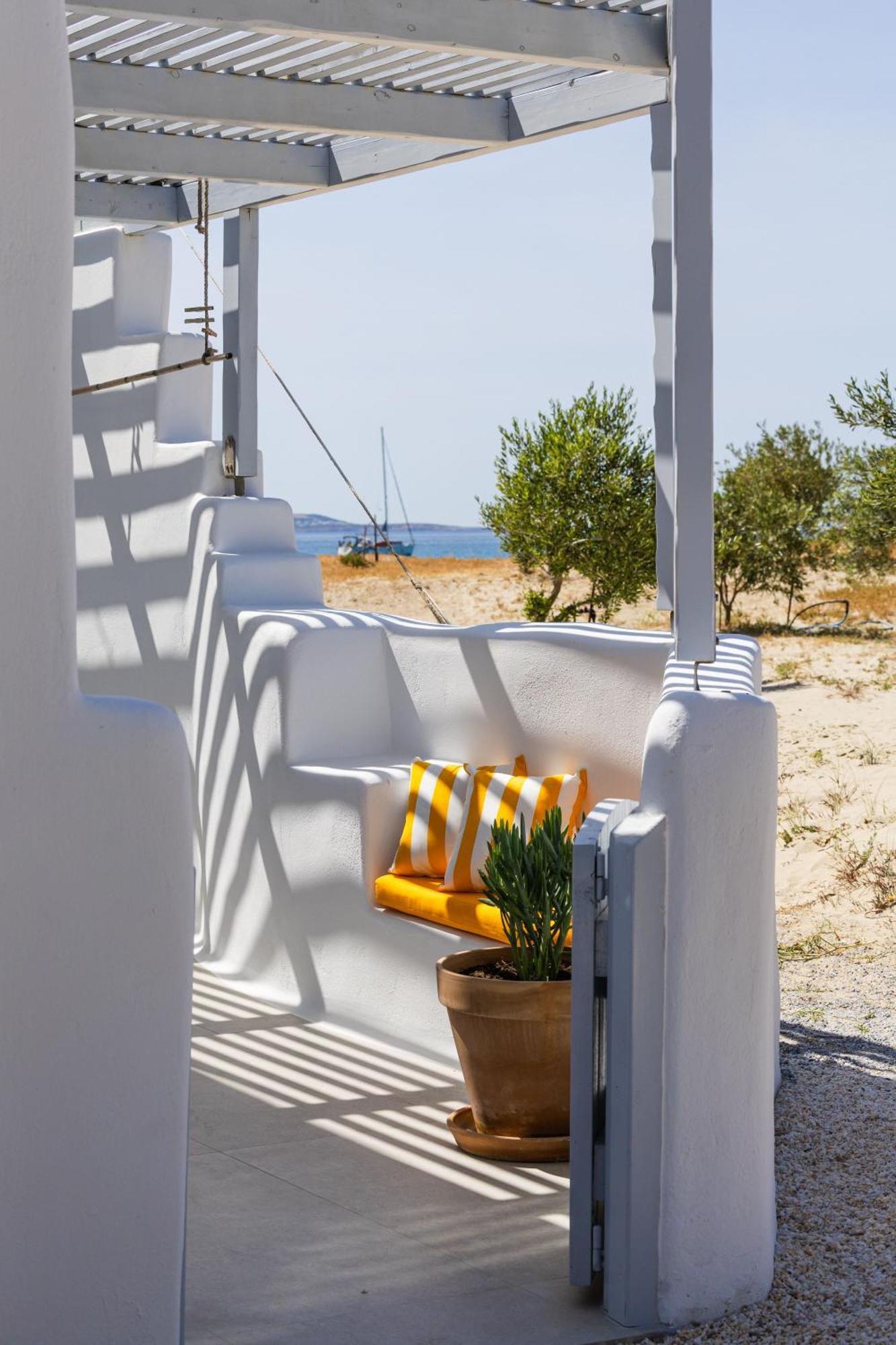 Flisvos Beach Studios Naxos City المظهر الخارجي الصورة